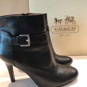 Coach boots - 9M